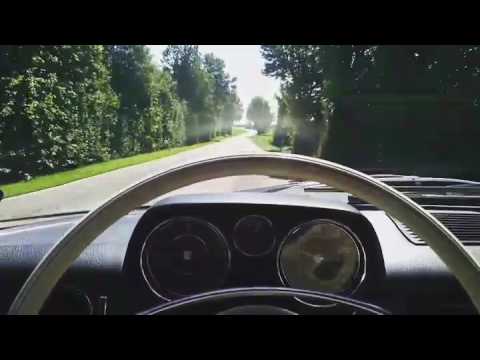 Mercedes 230.6 /8 W114