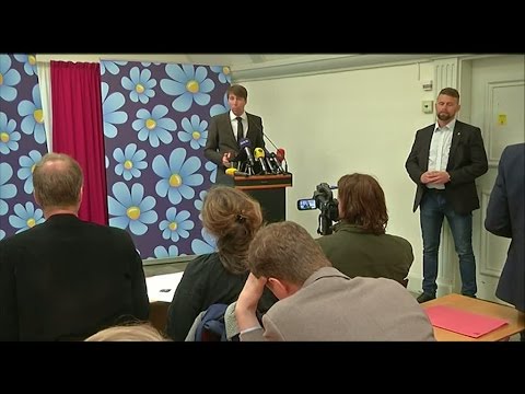 SD skakas av intern strid - Nyheterna (TV4)