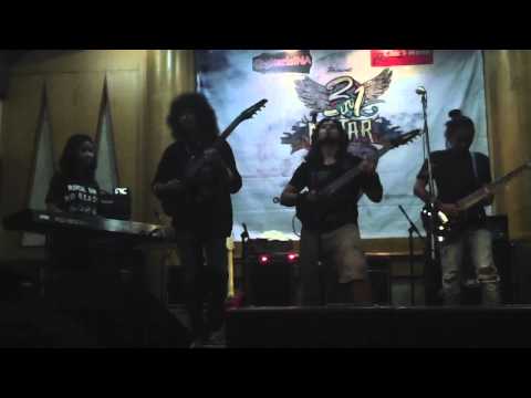 Fritz Faraday (Blitzkrieg) feat. Tiamat and Mondy (Black Jasmine) Live at 3 in 1 Guitar Concert