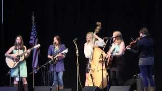 Maybeline - Della Mae at CBA Festival 2013