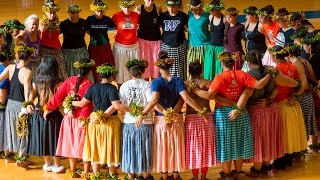 Heine sisters of Nā Pualei o Likolehua