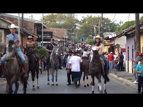 Centenares de hípistas se dieron cita en el municipio de La Paz Centro