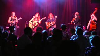 Della Mae \ Boston Town \ Port City Music Hall