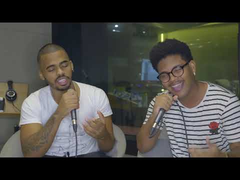 MASHUP! RestituiX Tua GraçaX A Casa É suaX GirassolX Só O senhor É DeusX Hallelujah - Lucas e Orelha