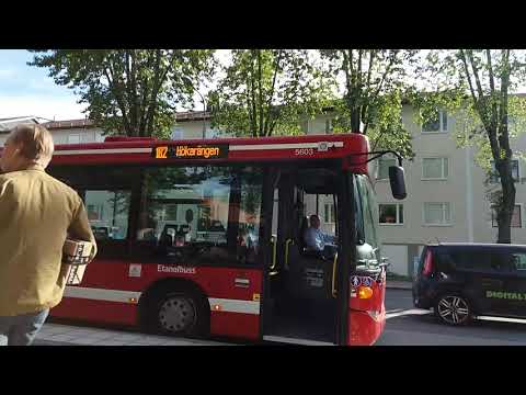 Buses in Sköndals Centrum