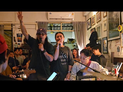 R&B Medley - Jayson Creer / Ploy & Jeans (Hers) Live @ Bluebird Jazz bar