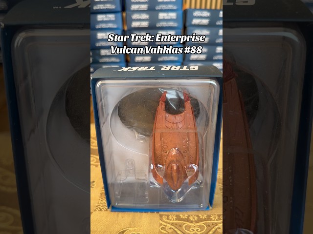 Vídeo relacionado con Eaglemoss Limited Star Trek Barco Réplica | Clase Dkyr Vulcan