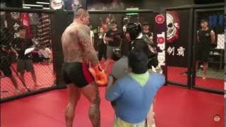 [問卦] 林郁婷會怎麼回覆統神