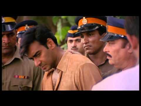 Criminal Escapes From Custody - Ajay Devgan - Akshaye Khanna - Deewangee - Most Popular Movies