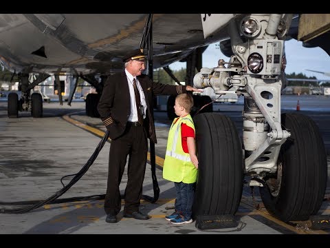 6-year-old wants to be a pilot after meeting UPS captain
