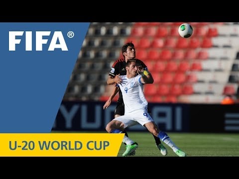 Late Greek stunner beats El Tri