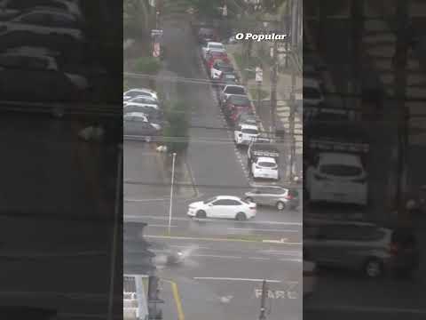 Chuva forte atinge Goiânia