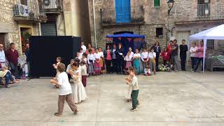 Actuació danses Albanyà 2017