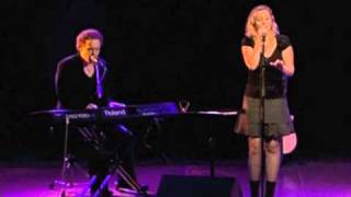 Anneke van Giersbergen &amp; Danny Cavanagh, Parisienne Moonlight