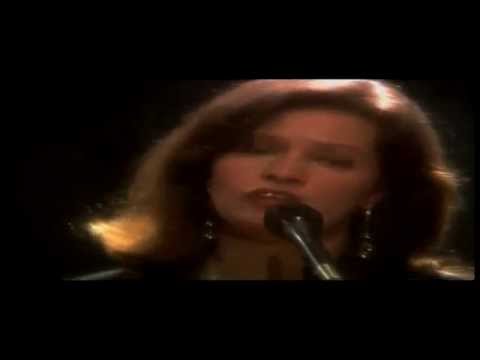 Eithne Ni Uallachain - Tá Sé 'Na Lá