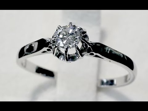 0.25 ct Diamond and Platinum Solitaire Ring - Vintage Circa 1980 A5481