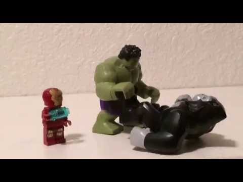 Marvel vs. DC: The Hulk vs. Gorilla Grodd (stop motion)