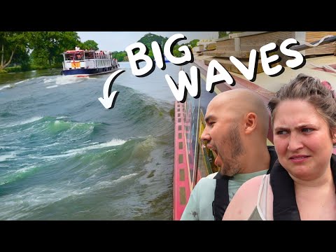 Our first time on the Tidal Thames was CRAZY | Teddington to Brentford on a narrowboat - 146
