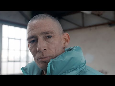 TrueMendous - Yourself or The World? Feat. Skinnyman (OFFICIAL VIDEO) (Prod. Illinformed)