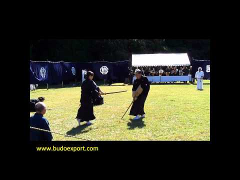 Onoha Itto Ryu Kenjutsu - Demonstration Meiji Jingu 2010