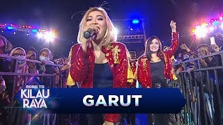 Download lagu Semua Langsung Digoyang! Trio Macan [TARIK SELIMUT] - Road To Kilau Raya (12/8) mp3