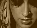 Impossible - Christina Aguilera ft. Alicia Keys 