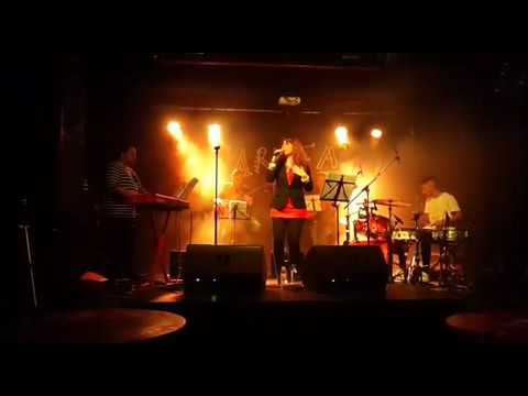 On & On ( Erykah Badú cover) Angeles Dorrio band
