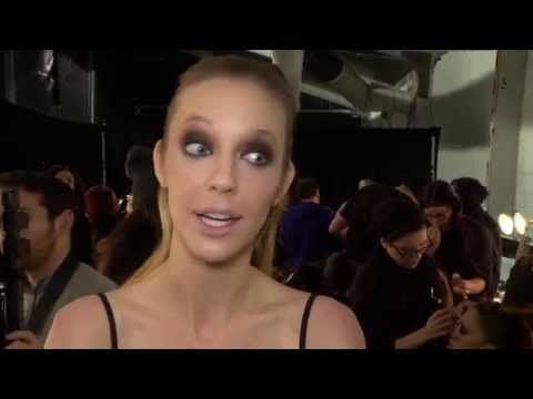 BACKSTAGE NOW: VIVIENNE HU