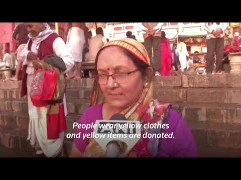 インドの春祭り (India celebrates spring festival)