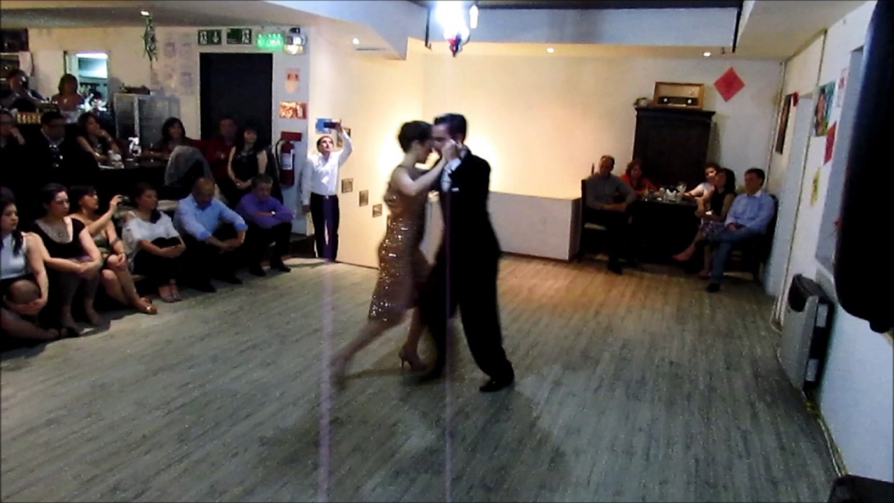 BELÉN MARTÍNEZ Y NICOLÁS CAVIERES - 3