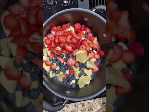 How to make a kompot- Russian fruit and berries drink from the leftover fruits your kids won’t eat.
