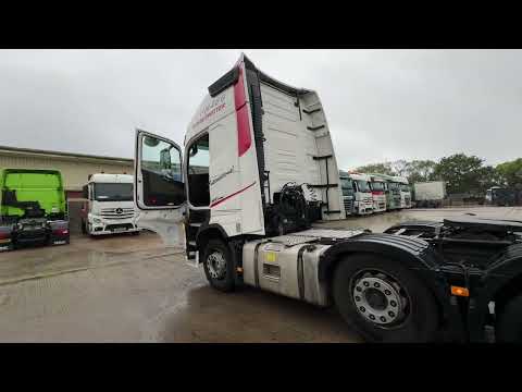 2016 VOLVO FH460 MOT TO 08/2027 - Image 2