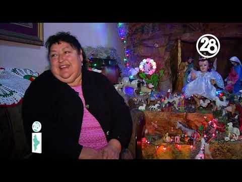 Amazing nativity scene with 300 figures!