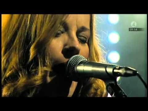 Katharina Nuttall   Turn Me On Live Nyhetsmorgon 2011