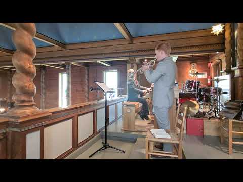 Vidda (Ole Edvard Antonsen)  Frederik Engelsen (trumpet) & Jan Røshol (organ)