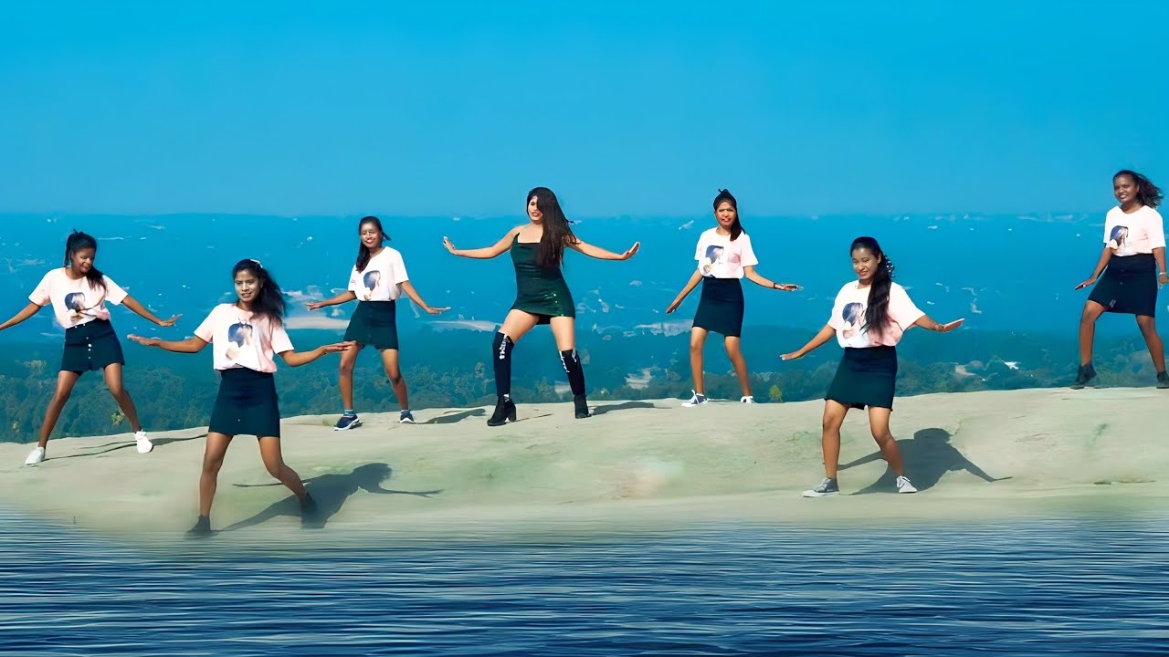 Chhota Bachha Hai Kya || New Nagpuri Girls Dance Video 2023 || Singer Arti Kumari | Best Sadri Song