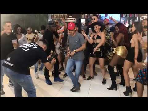 FEZINHO PATATYY EMBRAZANDO COM GERAL NA GRAVAÇÃO DO CLIPE DO ''MC URUBUZINHO''