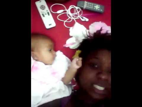 Puxando cabelo da tia