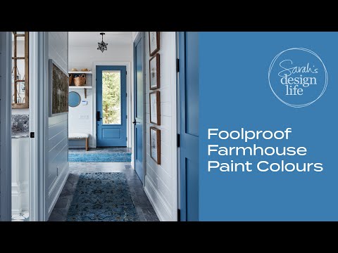 image-How do you decorate a farmhouse style home?