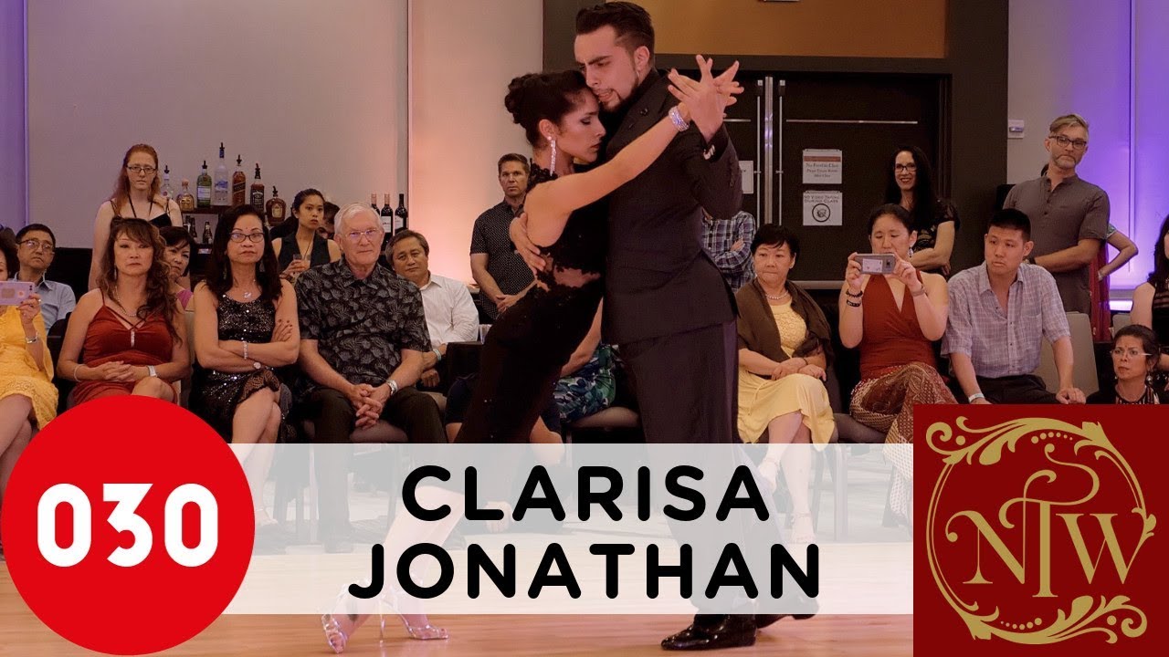 Clarisa Aragon and Jonathan Saavedra – Chiqué #ClarisayJonathan