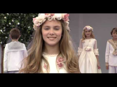 MERCEDES DE ALBA PASEO MÁGICO BY FIMI 2016