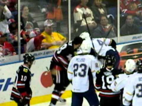 Brett Ponich vs Brandon Bollig