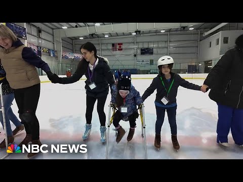 Good News: ‘Gliding Stars’ teaches people with disabilities how to skate