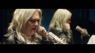 “Wild Love” con Kendall Jenner &amp; Elle King