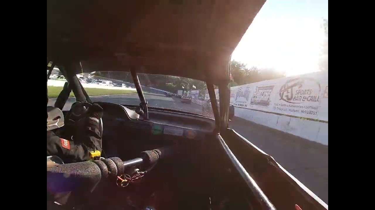 Hudson Speedway: Car #44 (Derick Greenaway) Pure Stocks