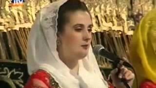 Download lagu Kelinci Ucul - Megan Collins Donoughu William mp3 Download lagu Kelinci Ucul - Megan Collins Donoughu William mp3