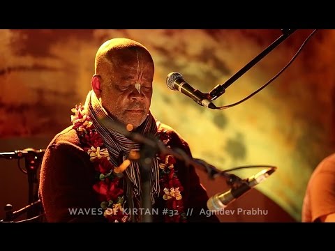 WAVES OF KIRTAN #32 // Agnidev Prabhu - Vaishnava winter festival BALTIC 2017