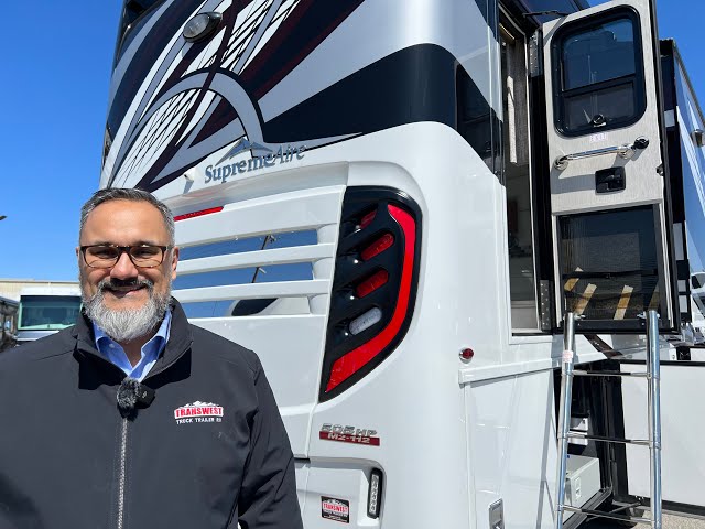 Preview image of 2023 Newmar Supreme Aire 4509 (17N221567) youtube video