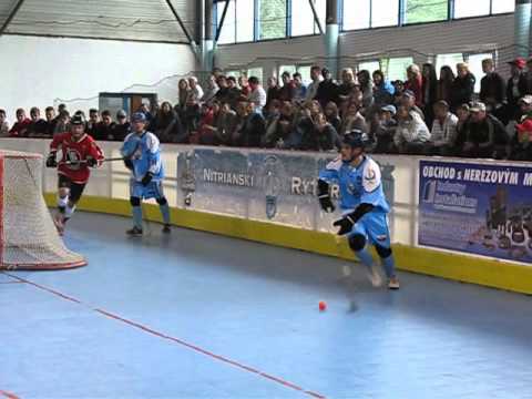 HBK Nitrianski Rytieri Nitra - LG AZhokej Bratislava 7:0 (1:0,4:0,2:0)