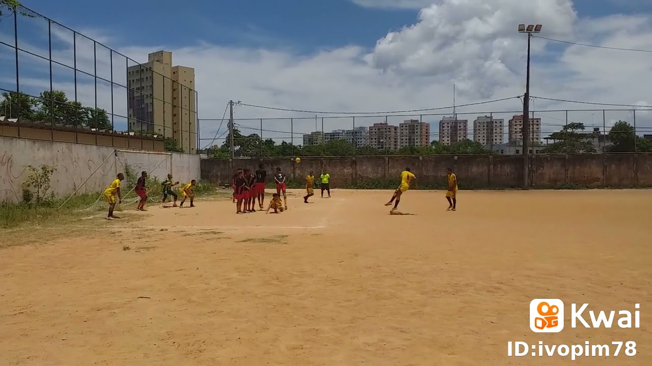 Watch Now temos que aumentar a altura da trave, está muito baixa 🙄 kkkkk temos que aumentar a altura da trave, está muito baixa 🙄 kkkkk